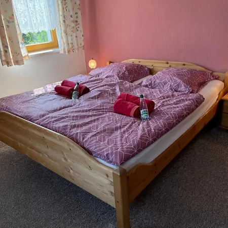 Einkehr Zur Rennstrecke * Hohnstein