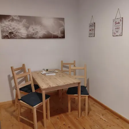 Einkehr Zur Rennstrecke Gasthof Hohnstein