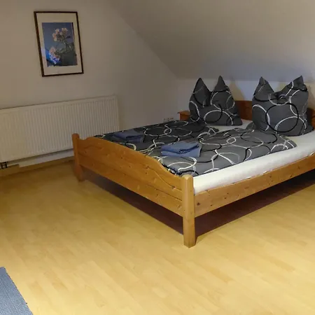 Einkehr Zur Rennstrecke * Hohnstein