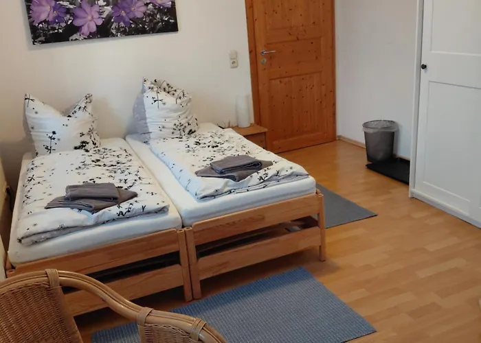 Einkehr Zur Rennstrecke Hohnstein